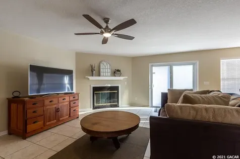 19705 NE 22nd Lane Hawthorne FL 32640