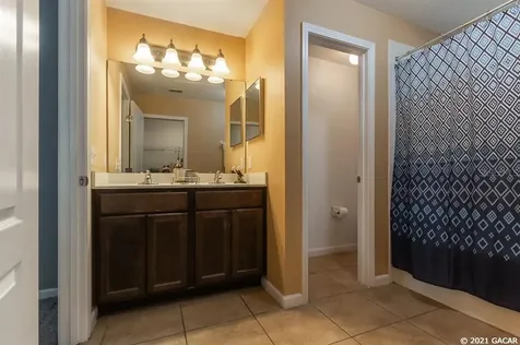 8211 NW 51st Street Gainesville FL 32653