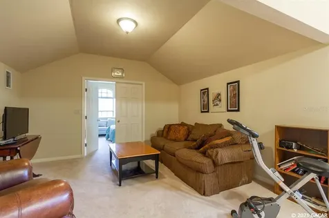 8128 NW 63rd Street Gainesville FL 32653