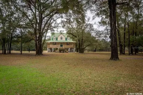 160 NE Castagna Lane Mayo FL 32066