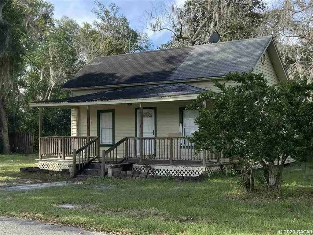 7208 SE 222nd Street Hawthorne FL 32640