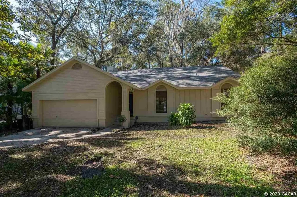 818 SW 80th Terrace Gainesville FL 32607