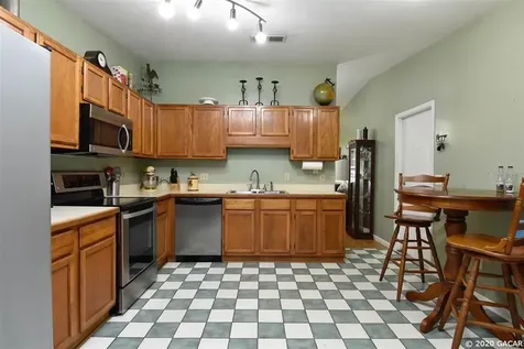 1824 NW 42nd Avenue Gainesville FL 32605