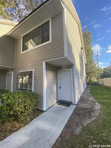 6213 SW 8th Lane Gainesville FL 32607