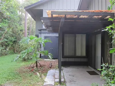 2498 Forest Way Gainesville FL 32605