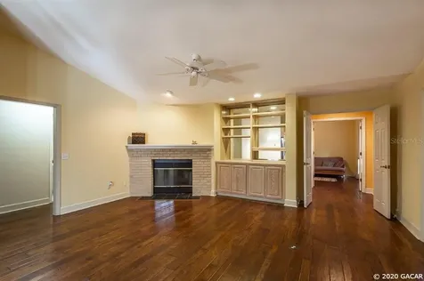 9518 SW 51 Road Gainesville FL 32608