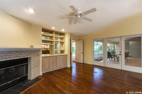 9518 SW 51 Road Gainesville FL 32608