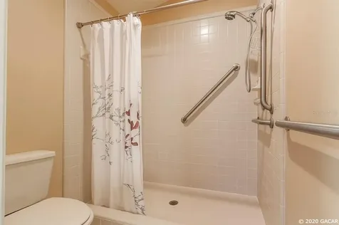 9518 SW 51 Road Gainesville FL 32608