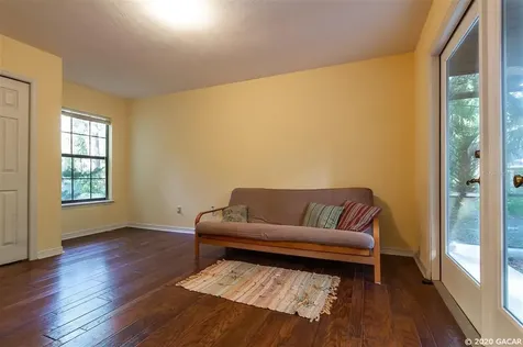 9518 SW 51 Road Gainesville FL 32608