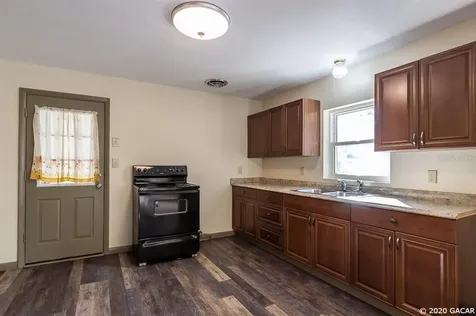 5623 E University Avenue Gainesville FL 32641