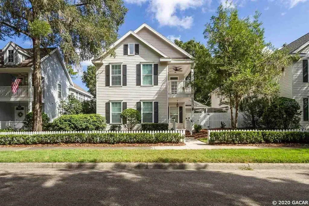3818 SW 98 Terrace Gainesville FL 32608