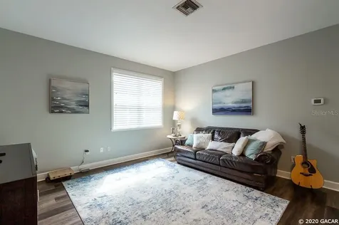 3818 SW 98 Terrace Gainesville FL 32608