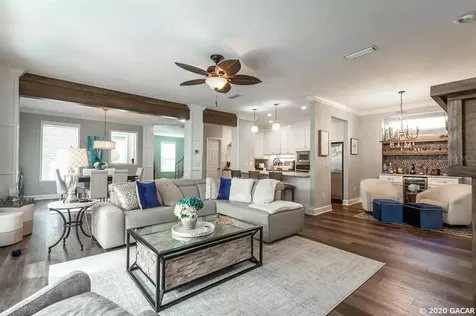 3818 SW 98 Terrace Gainesville FL 32608