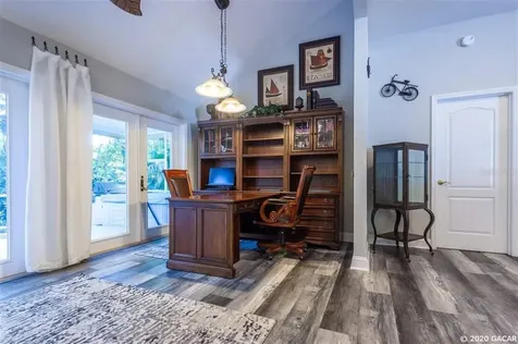 5548 SW 37th Drive Gainesville FL 32608