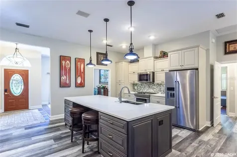 5548 SW 37th Drive Gainesville FL 32608