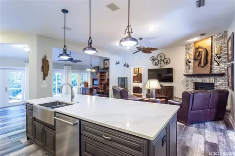 5548 SW 37th Drive Gainesville FL 32608