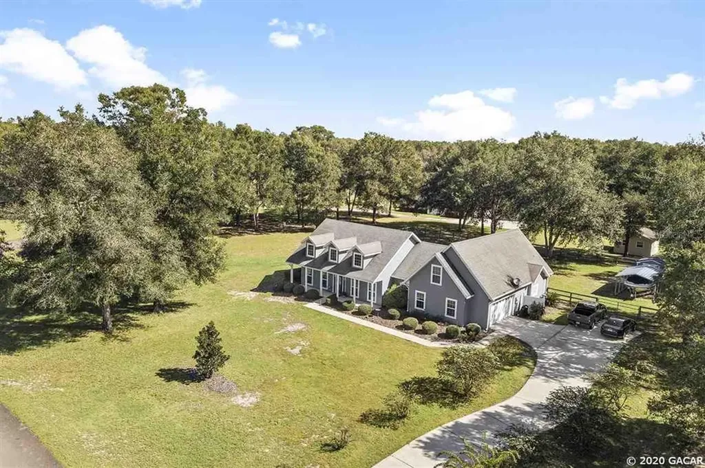 9233 SW 90th Street Gainesville FL 32608