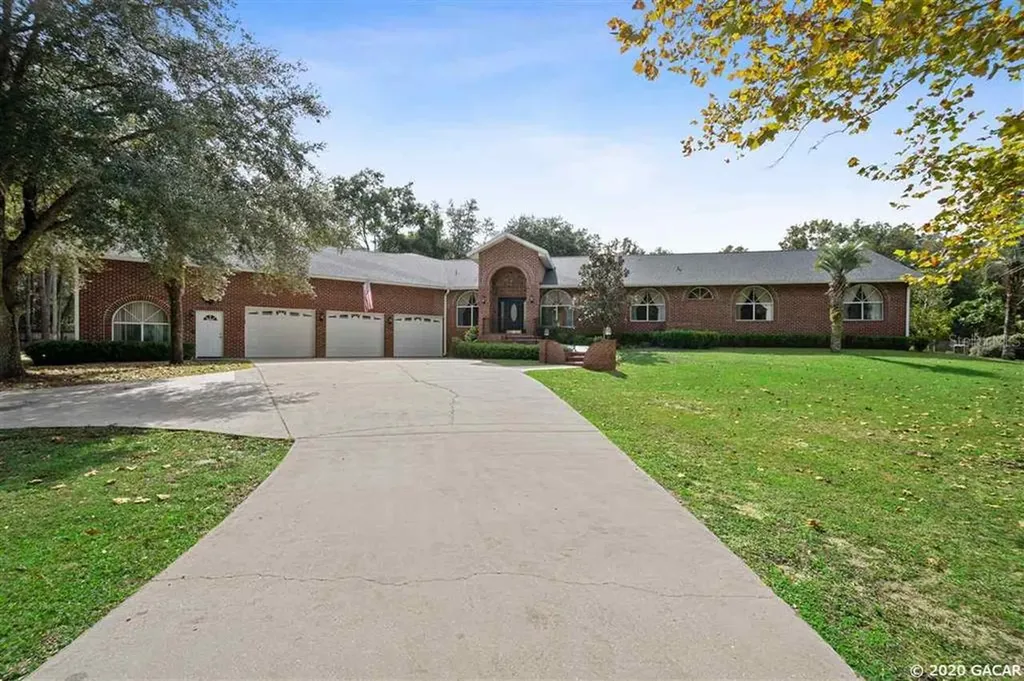 5239 NE County Road 340 High Springs FL 32643