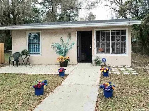 916 NE 19th Street Gainesville FL 32641