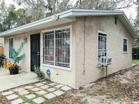 916 NE 19th Street Gainesville FL 32641