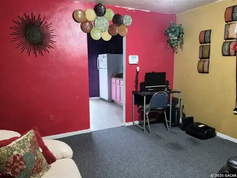 916 NE 19th Street Gainesville FL 32641