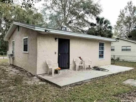 916 NE 19th Street Gainesville FL 32641