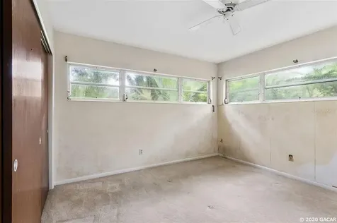925 NW 40th Terrace Gainesville FL 32605
