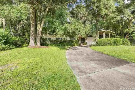 925 NW 40th Terrace Gainesville FL 32605