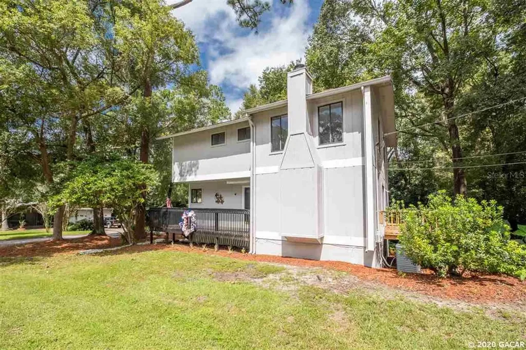 105 NW 30th Street Gainesville FL 32607