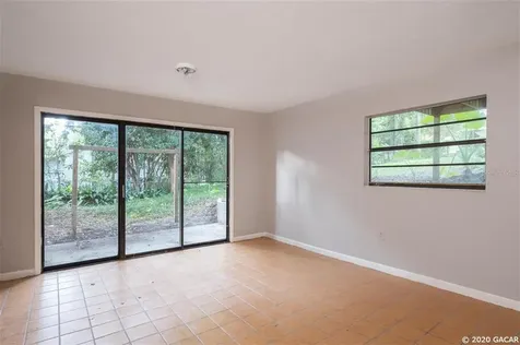 105 NW 30th Street Gainesville FL 32607