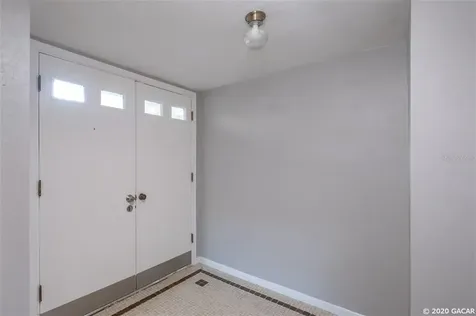 105 NW 30th Street Gainesville FL 32607