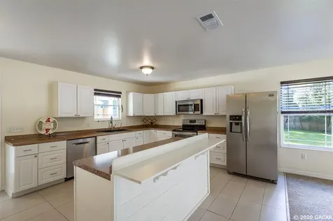 416 NW 28th Terrace Gainesville FL 32607