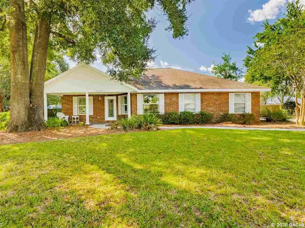 25547 SW 20 Place Newberry FL 32669