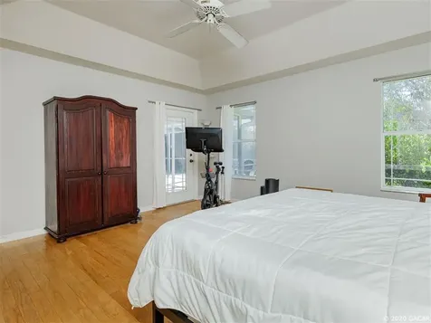 25547 SW 20 Place Newberry FL 32669