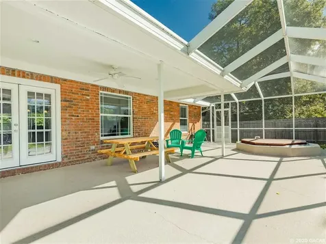 25547 SW 20 Place Newberry FL 32669