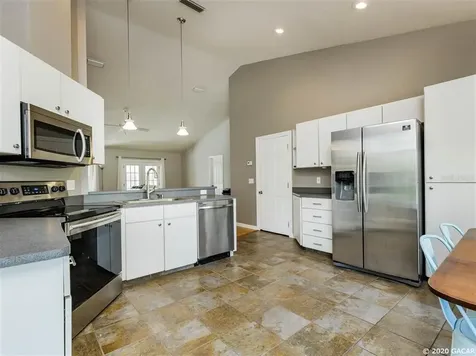 25547 SW 20 Place Newberry FL 32669