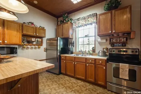 12041 145 Road Live Oak FL 32060