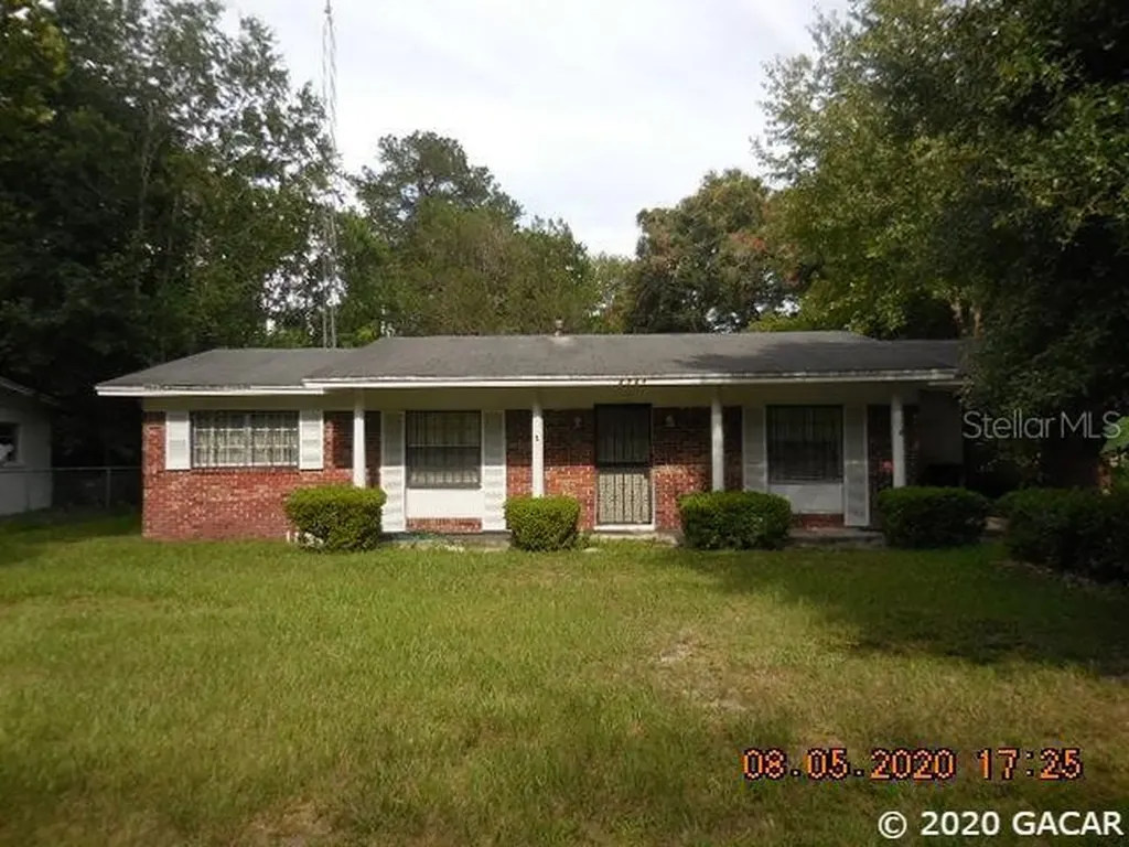 2823 NE 15th Street Gainesville FL 32609