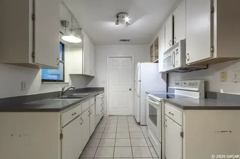 6517 NW 28th Terrace Gainesville FL 32653