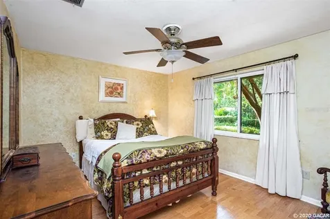 4900 NW 19 Place Gainesville FL 32605