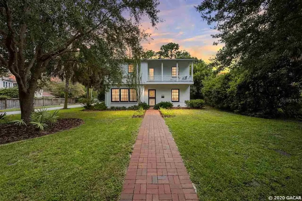 215 NE 9th Avenue Gainesville FL 32601