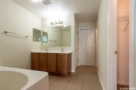 868 NW 229th Drive Newberry FL 32669