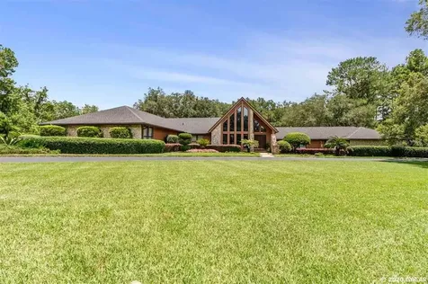 423 SW 93 Street Gainesville FL 32607
