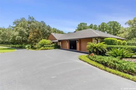 423 SW 93 Street Gainesville FL 32607