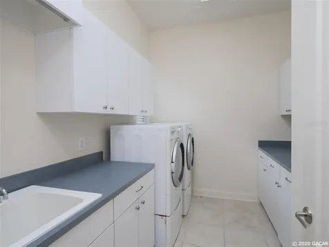 14330 NW 41st Avenue Newberry FL 32669