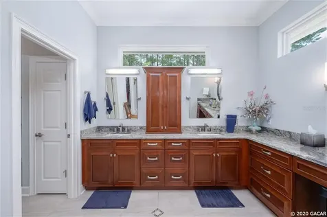 10876 SW 11 Lane Gainesville FL 32607