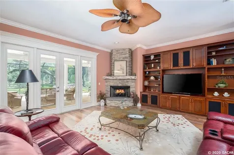 10876 SW 11 Lane Gainesville FL 32607