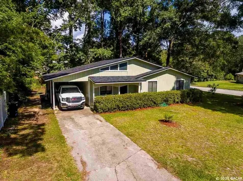 4227 NW 28th Terrace Gainesville FL 32605