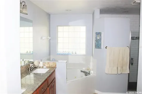 25337 NW 10th Avenue Newberry FL 32669