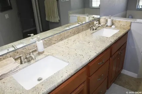 25337 NW 10th Avenue Newberry FL 32669